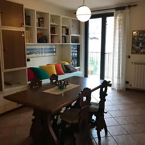 El Remanso , Edolo Italia